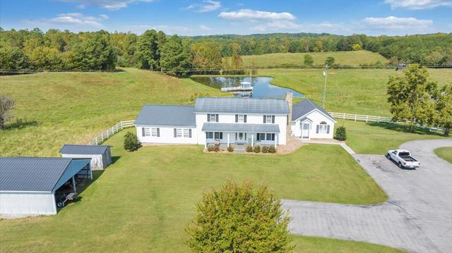 12715 Smith Mountain Lake PKWY, Huddleston, VA 24104