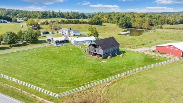 12715 Smith Mountain Lake PKWY, Huddleston, VA 24104