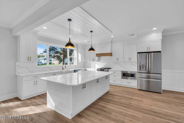 2123 Dumont Terrace, Wall, NJ 07719