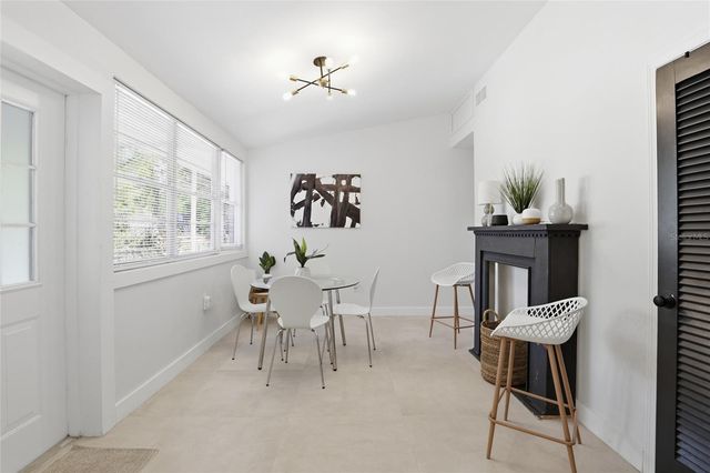 831 NW 20TH TERRACE, Gainesville, FL 32603