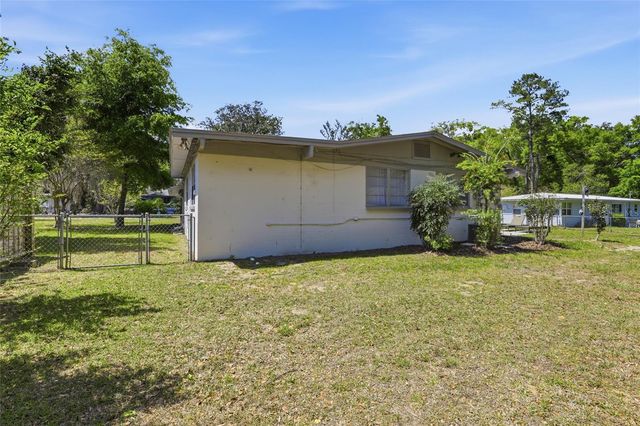 831 NW 20TH TERRACE, Gainesville, FL 32603