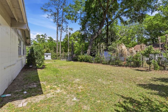 831 NW 20TH TERRACE, Gainesville, FL 32603