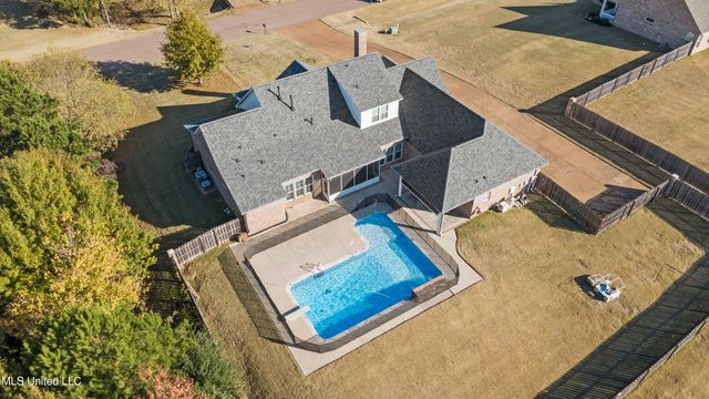 4565 Pleasant Breeze Drive, Olive Branch, MS 38654