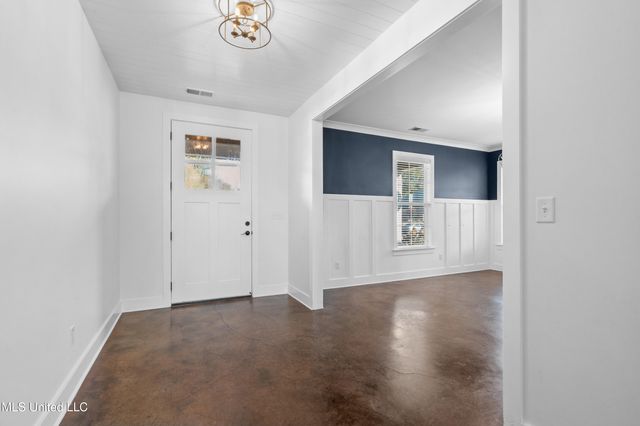 4565 Pleasant Breeze Drive, Olive Branch, MS 38654