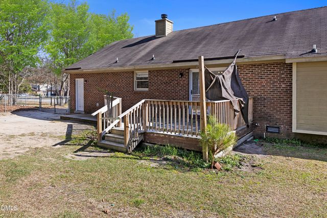 1206 Wilderness Drive, Spring Lake, NC 28390