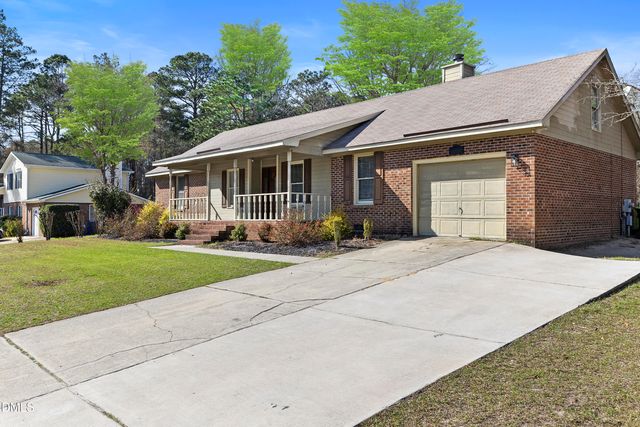 1206 Wilderness Drive, Spring Lake, NC 28390