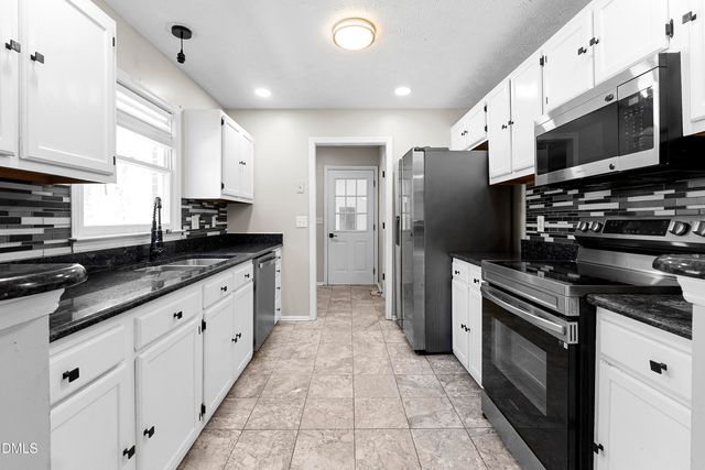 1206 Wilderness Drive, Spring Lake, NC 28390