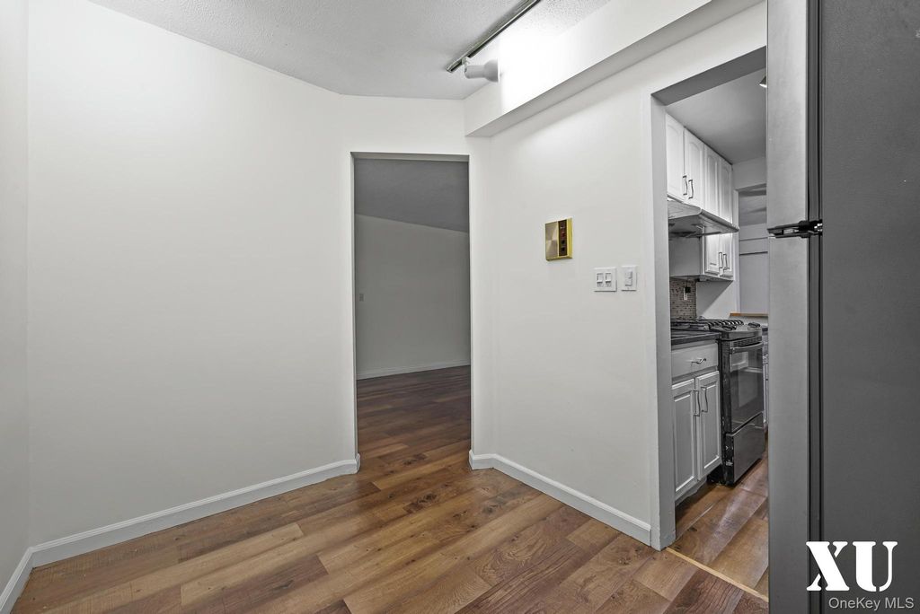 43-10 Kissena Boulevard 2, Flushing, NY 11355 — photo 4