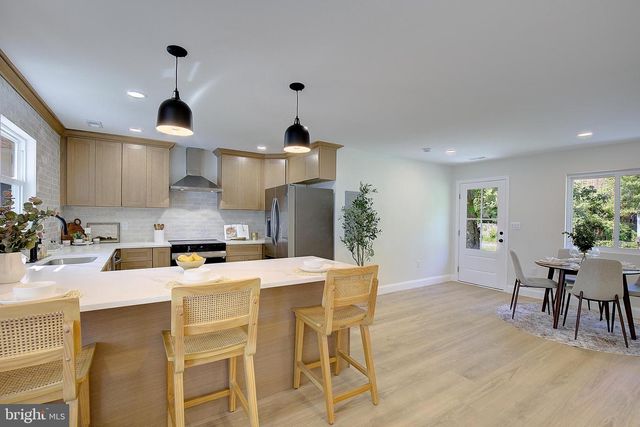 333 BAY AVE, Prince Frederick, MD 20678