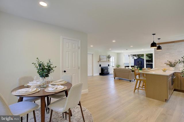 333 BAY AVE, Prince Frederick, MD 20678