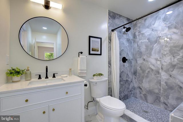 333 BAY AVE, Prince Frederick, MD 20678