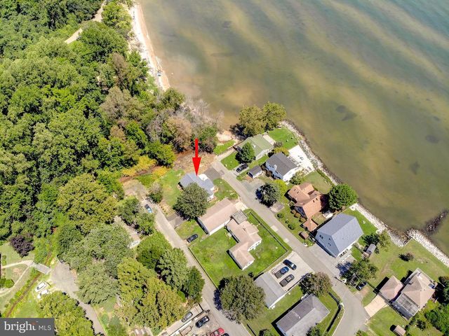 333 BAY AVE, Prince Frederick, MD 20678