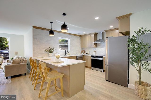 333 BAY AVE, Prince Frederick, MD 20678