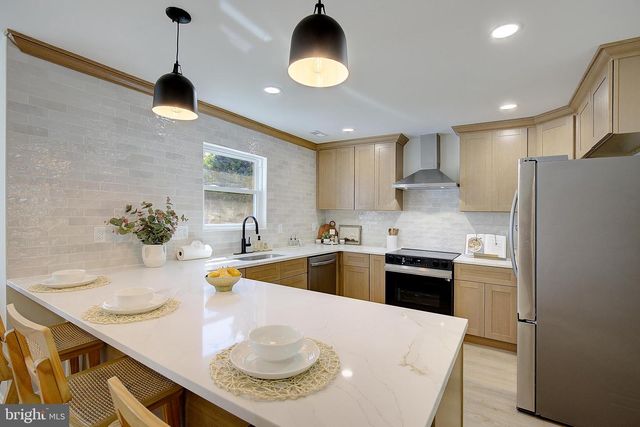 333 BAY AVE, Prince Frederick, MD 20678