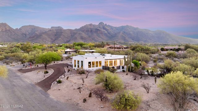 6640 N Camino Padre Isidoro, Tucson, AZ 85718