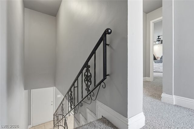 702 Greenbriar Townhouse Way, Las Vegas, NV 89121