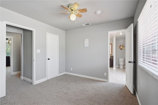 702 Greenbriar Townhouse Way, Las Vegas, NV 89121