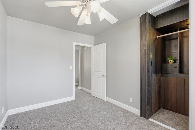 702 Greenbriar Townhouse Way, Las Vegas, NV 89121