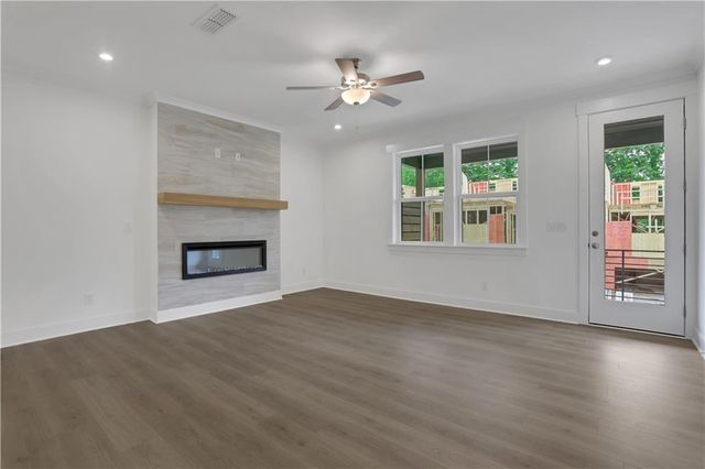 112 Bridgecrest Road, Roswell, GA 30075