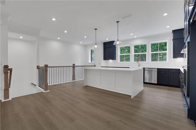 112 Bridgecrest Road, Roswell, GA 30075