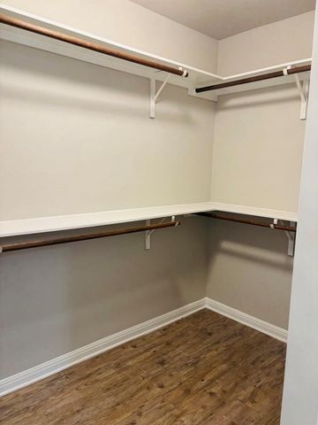 1304 Bear Peak LN, Pflugerville, TX 78660