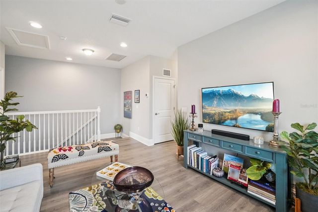 30167 SOUTHWELL LANE, Wesley Chapel, FL 33543