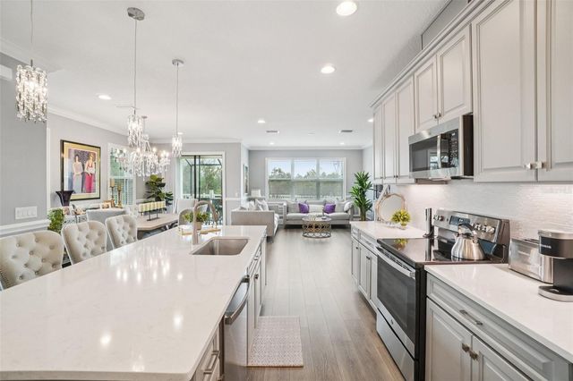 30167 SOUTHWELL LANE, Wesley Chapel, FL 33543