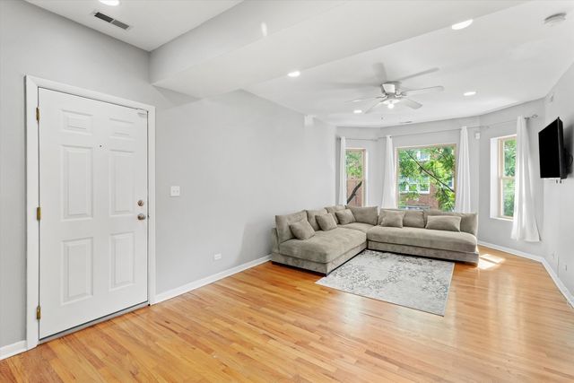 854 E 82nd Street 2, Chicago, IL 60619