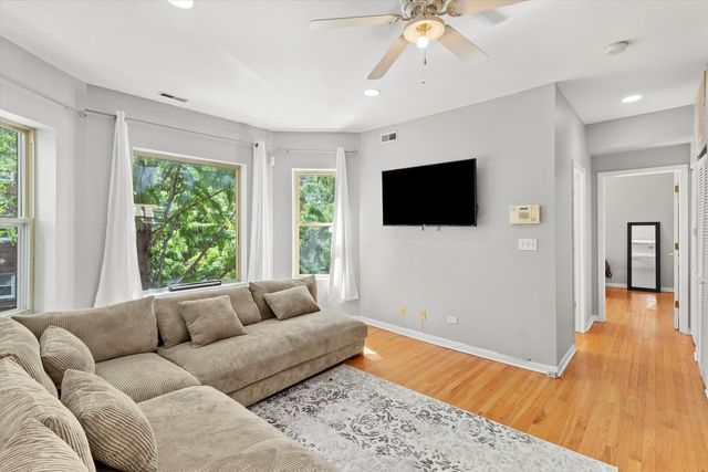 854 E 82nd Street 2, Chicago, IL 60619