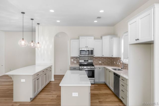 9561 Dakota Drive, Pike Road, AL 36064