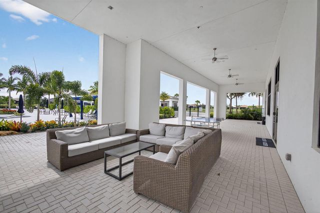 15745 Cresswind Place, Westlake, FL 33470