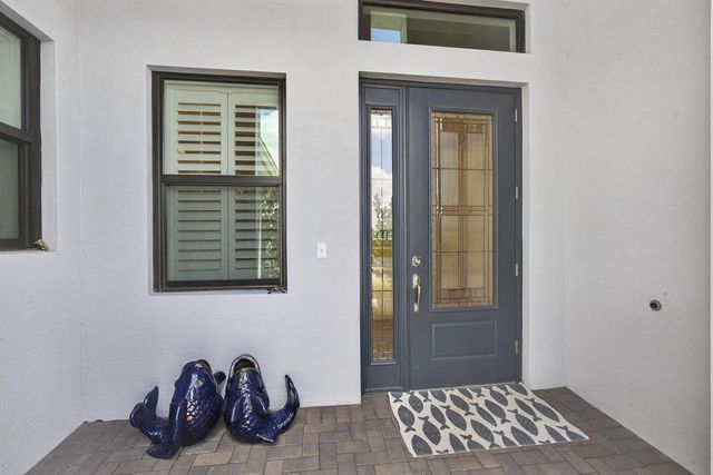 15745 Cresswind Place, Westlake, FL 33470