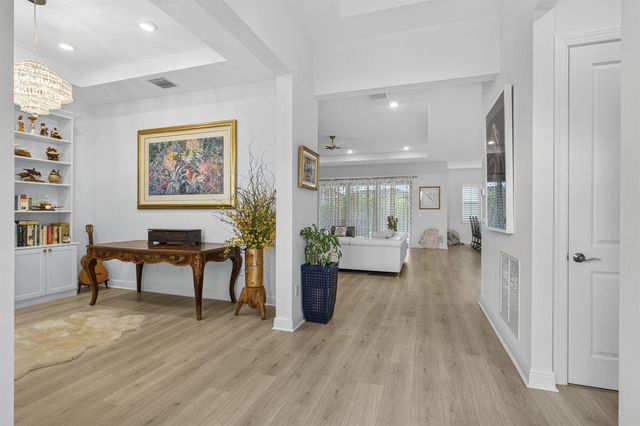 15745 Cresswind Place, Westlake, FL 33470