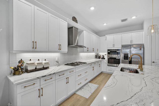 15745 Cresswind Place, Westlake, FL 33470