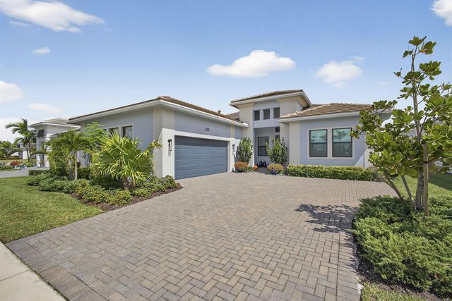 15745 Cresswind Place, Westlake, FL 33470