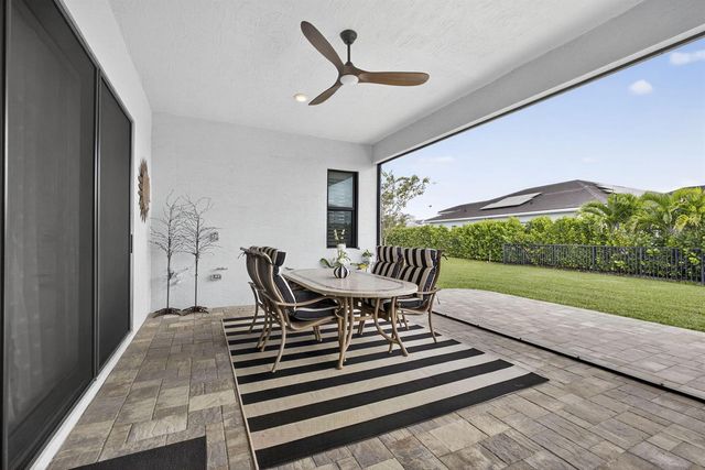 15745 Cresswind Place, Westlake, FL 33470