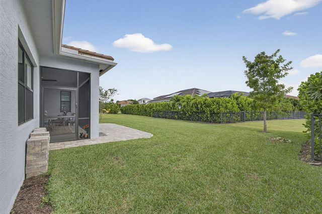 15745 Cresswind Place, Westlake, FL 33470