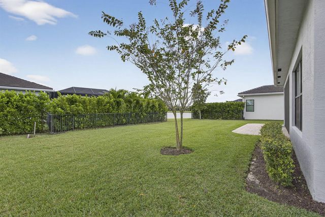 15745 Cresswind Place, Westlake, FL 33470