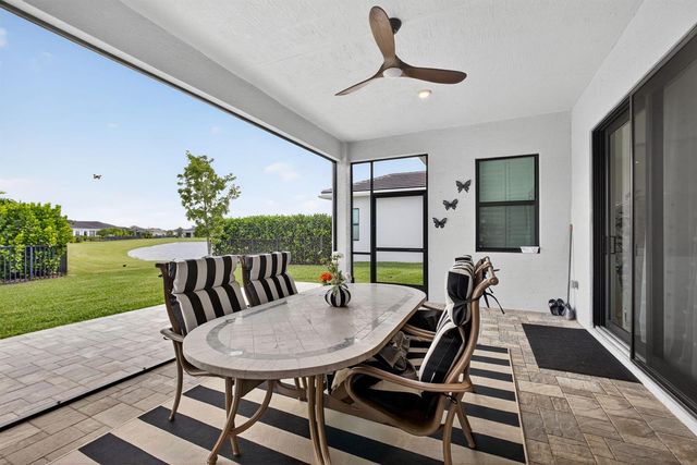 15745 Cresswind Place, Westlake, FL 33470