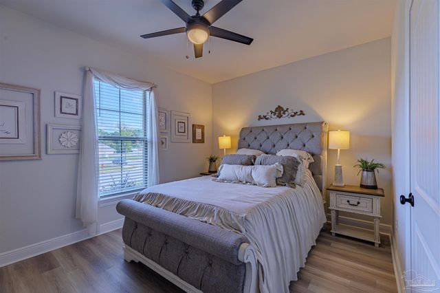 4601 Queen Palm Ct, Pace, FL 32571