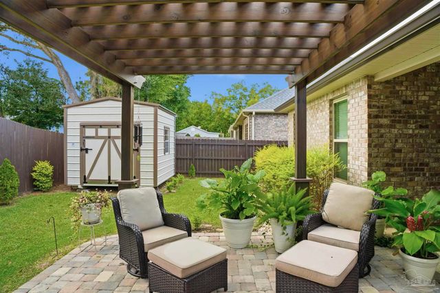 4601 Queen Palm Ct, Pace, FL 32571