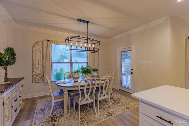 4601 Queen Palm Ct, Pace, FL 32571