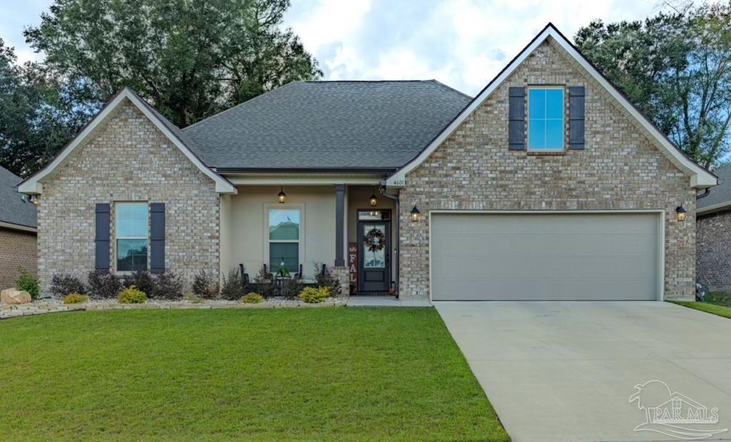 4601 Queen Palm Ct, Pace, FL 32571