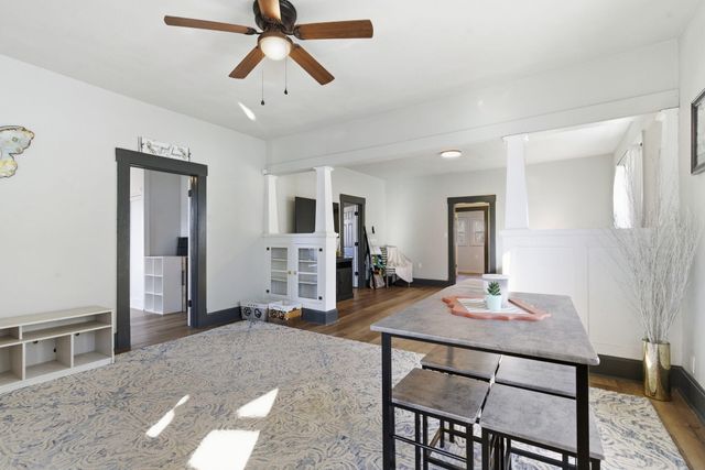 911 W Scott Street, Springfield, MO 65802