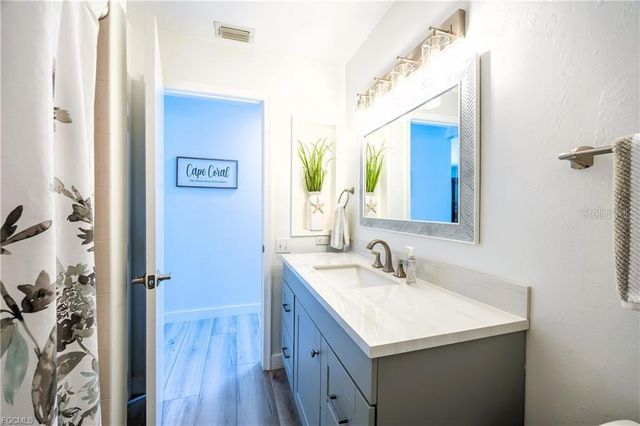 420 SW 37TH STREET, Cape Coral, FL 33914