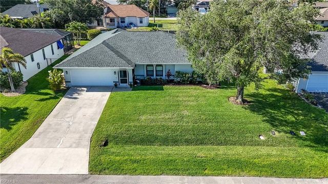 420 SW 37TH STREET, Cape Coral, FL 33914