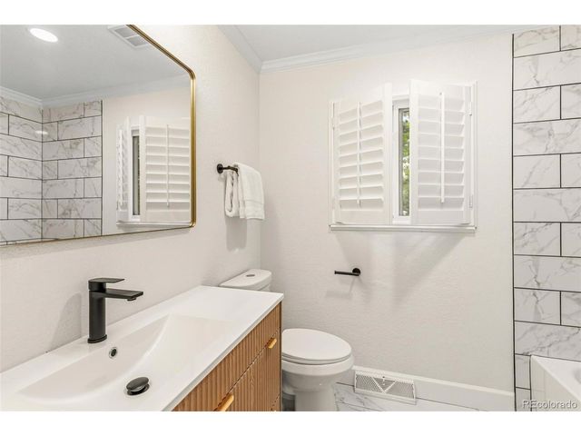 7445 S Kendall Blvd, Littleton, CO 80128