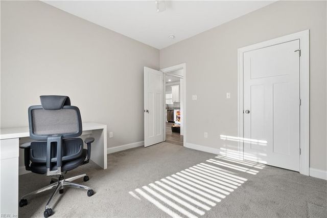 4454 Okelly DR, Suffolk, VA 23437