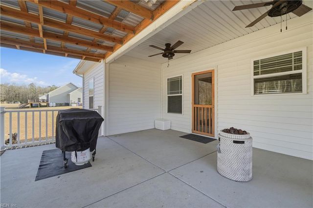 4454 Okelly DR, Suffolk, VA 23437