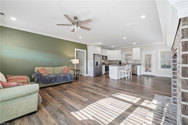 4454 Okelly DR, Suffolk, VA 23437